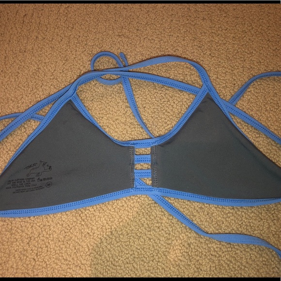 Jolyn Tomcat Bikini Top Size Medium - Picture 3 of 3